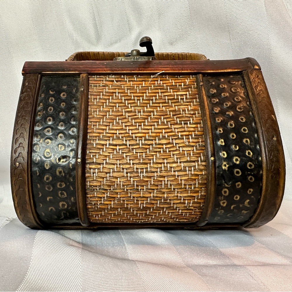 Vintage Hard Wood Shell Woven Brown Purse/Hand Bag NWT